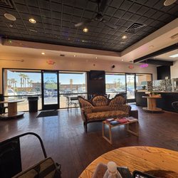 Exit Zero Coffee - Seating area