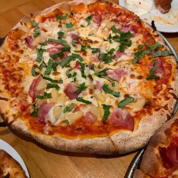Eatalio Pasta & Wine - Italian Near Me - Gilbert, Arizona