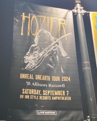 Cascades Amphitheater by null