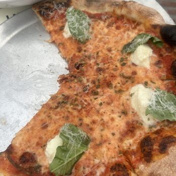 Laurel Hardware - Margherita Pizza - New American Near Me - West Hollywood, California