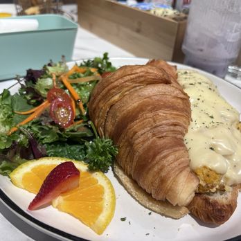 Taste & Glory - Tom Yum Scramble - Breakfast & Brunch Near Me - San Mateo, California Taste & Glory - Tom Yum Scramble - Breakfast & Brunch Near Me - San Mateo, California