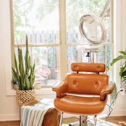 Shag Noir Salon - Come relax at the salon