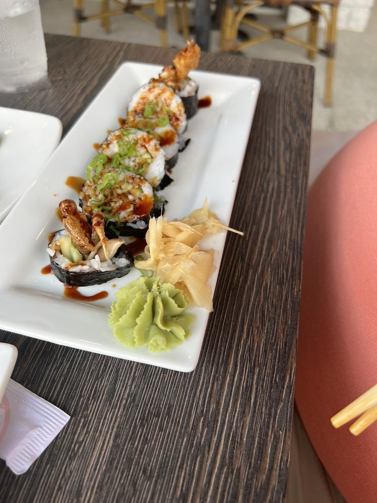 Sekushi On The Beach