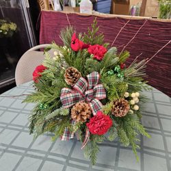 Forget Me Not Florist - Holiday floral arrangement.