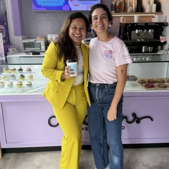 dbakers Sweet Studio - Bakeries Near Me - Miami, Florida