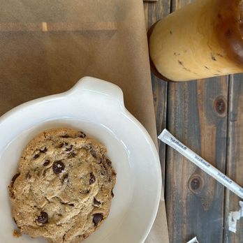 Grutogi Bistro - Salted chocolate cookie - Salad Near Me - Flower Mound, Texas
