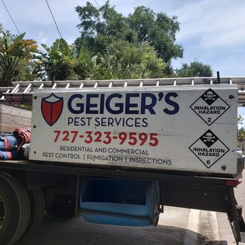 Geiger's Pest Services - Truck in the alley - Pest Control Near Me - St. Petersburg, Florida