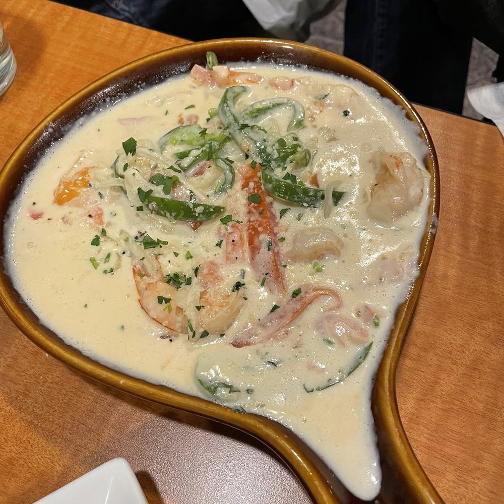Johnny's Cafe - Shrimp in a garlic white sauce - Italian Near Me - Fox Lake, Illinois Johnny's Cafe - Shrimp in a garlic white sauce - Italian Near Me - Fox Lake, Illinois