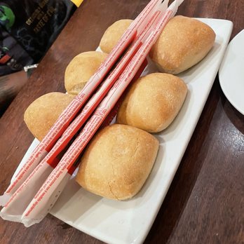 Tutto Italia Ristorante - Bread and breadsticks - Italian Near Me - Lake Buena Vista, Florida Tutto Italia Ristorante - Bread and breadsticks - Italian Near Me - Lake Buena Vista, Florida
