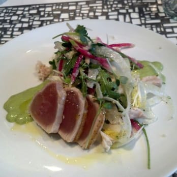 TRACE - Grilled Albacore Tuna Salad - Breakfast & Brunch Near Me - San Francisco, California