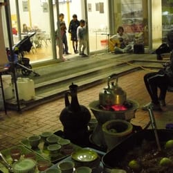 New Lynn night market - Coffee brewing with live music in the background