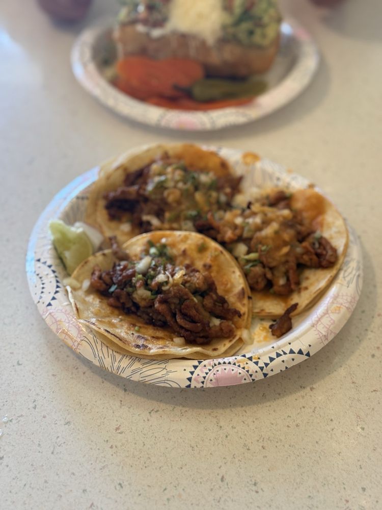 Food from Las Morenas Taquerias