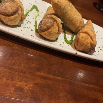 Stoney River - STEAK ROLLS - Steakhouses Near Me - Franklin, Tennessee Stoney River - STEAK ROLLS - Steakhouses Near Me - Franklin, Tennessee
