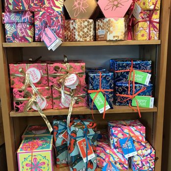 Lush - Gift boxes...I want ALL the things! - Cosmetics & Beauty Supply Near Me - Orlando, Florida