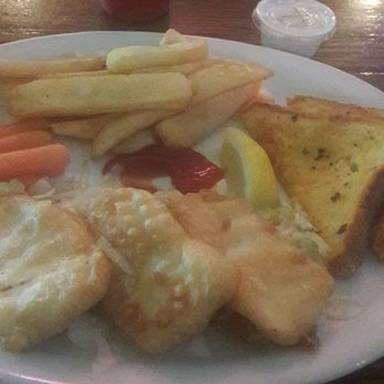 Red Apple Bar and Grill - Halibet fish and chips - Bars Near Me - Portland, Oregon