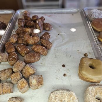 Camden Donuts - Display Case - Donuts Near Me - Campbell, California