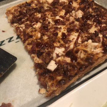 Ledo Pizza - Baby-Q chicken pizza - Pizza Near Me - Tampa, Florida Ledo Pizza - Baby-Q chicken pizza - Pizza Near Me - Tampa, Florida