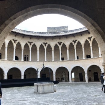 Castillo de Bellver - Castles Near Me - Palma de Mallorca, PM Castillo de Bellver - Castles Near Me - Palma de Mallorca, PM