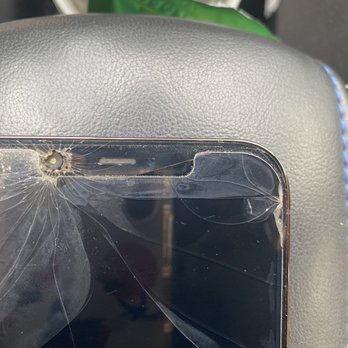 We Fix Phones Oahu - Before: Cracked front screen - Mobile Phone Repair Near Me - Honolulu, Hawaii We Fix Phones Oahu - Before: Cracked front screen - Mobile Phone Repair Near Me - Honolulu, Hawaii