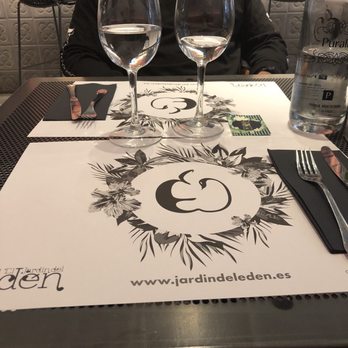 El Jardín del Edén - Tapas Bars Near Me - Barcelona, B El Jardín del Edén - Tapas Bars Near Me - Barcelona, B