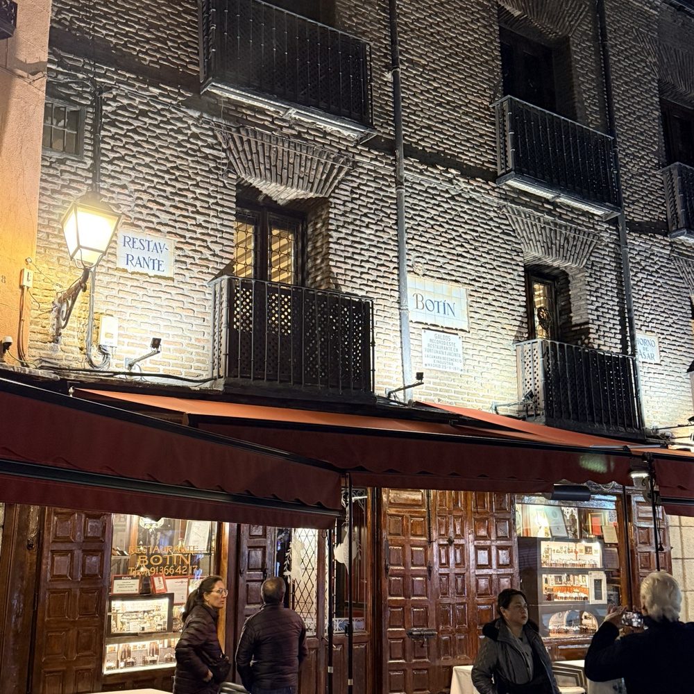 Botín - Restaurant exterior - Spanish Near Me - Madrid, M