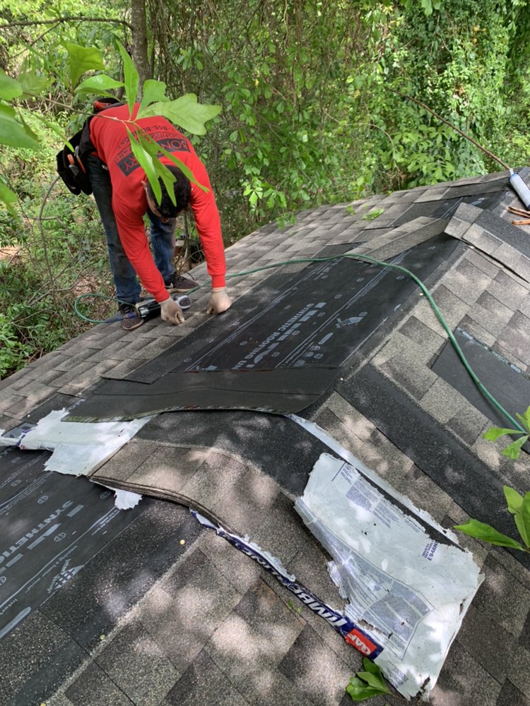 Slide of Rocco’s Roofing