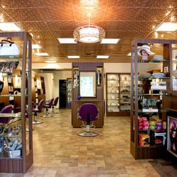 Salon Laurie & Company