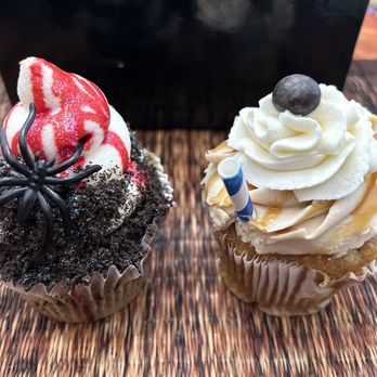 Dos Chris’ Bakery & Charcuterie - Spookies N' Scream and Salted Caramel Macchiato - Bakeries Near Me - Phoenix, Arizona