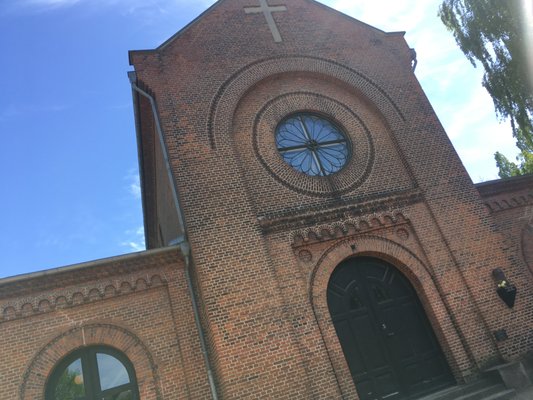 Assistens Cemetery by null