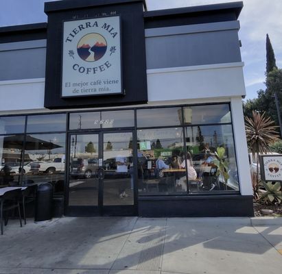 Tierra Mia Coffee Drive Thru by null