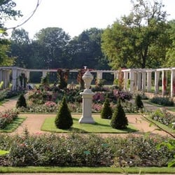 Rosengarten in Forst