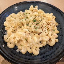 The Wayward - Truffle Mac & Cheese. IG:@HungryChaus