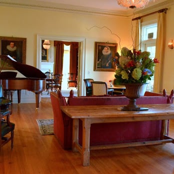 Keswick Hall - First floor next to the restaurant, charming little space! - Hotels Near Me - Keswick, Virginia