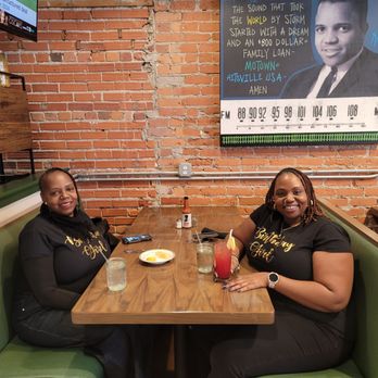 Fixins - Up rising (Long Island) - Soul Food Near Me - Detroit, Michigan Fixins - Up rising (Long Island) - Soul Food Near Me - Detroit, Michigan