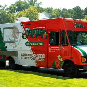 Tres Jardines - a food truck parked in a parking lot - Food Trucks Near Me - Doraville, Georgia Tres Jardines - a food truck parked in a parking lot - Food Trucks Near Me - Doraville, Georgia