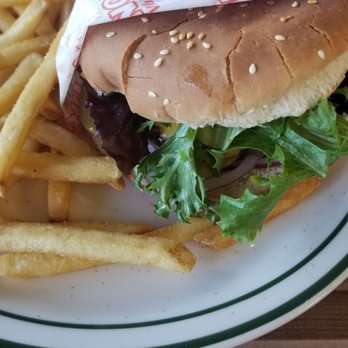 NORMS - Cheeseburger combo, great price, includes drink - Diners Near Me - Van Nuys, California