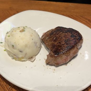 Outback Steakhouse - 6 oz Center Cut Sirloin & Homestyle Mashed Potatoes - Steakhouses Near Me - Westminster, California Outback Steakhouse - 6 oz Center Cut Sirloin & Homestyle Mashed Potatoes - Steakhouses Near Me - Westminster, California