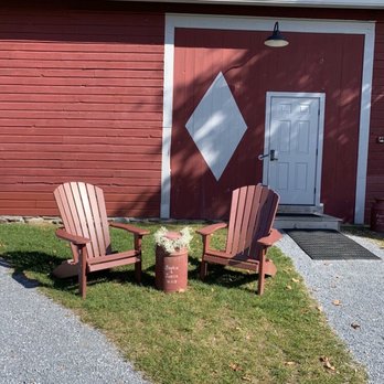 The Mansfield Barn - Venues & Event Spaces Near Me - Jericho, Vermont