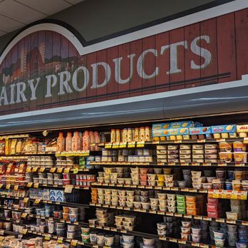 Davis Iga - the fresh dairy products section of a grocery store - Specialty Food Near Me - Kent, Connecticut