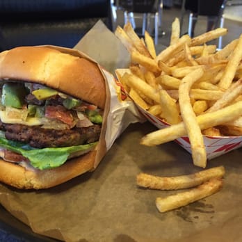 Burger Broiler - California Style Ultimate Burger and Fries - Burgers Near Me - Tacoma, Washington