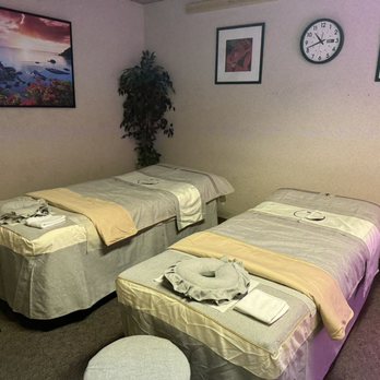 Magic Meridian Massage - Private Rooms - Dual Massage Tables
Magic Meridian Massage - It is time to feel better!
Phone / Text:
(206) 552-0880 - Massage Near Me - Olympia, Washington Magic Meridian Massage - Private Rooms - Dual Massage Tables
Magic Meridian Massage - It is time to feel better!
Phone / Text:
(206) 552-0880 - Massage Near Me - Olympia, Washington