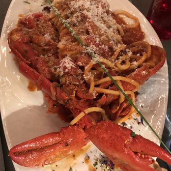 A Le Tole - Pasta with lobster.  Just order it.  You will thank us - Pizza Near Me - Venezia, VE