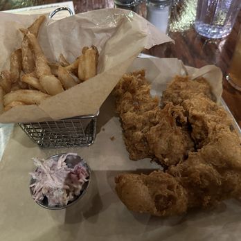 Uncle Johnnie's - Fish & Chips - Pubs Near Me - Johnstown, Ohio