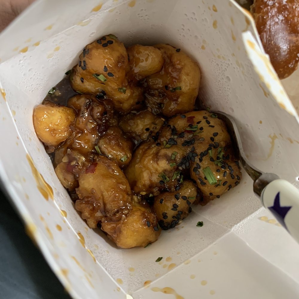 Publicans - General Tso's Cauliflower - Burgers Near Me - Manhasset, New York Publicans - General Tso's Cauliflower - Burgers Near Me - Manhasset, New York