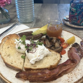 The Aussie Grind - T.A.G. Big Breaky - Cafes Near Me - Frisco, Texas The Aussie Grind - T.A.G. Big Breaky - Cafes Near Me - Frisco, Texas
