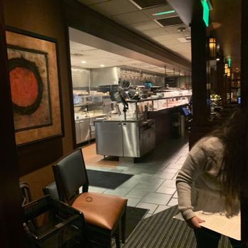 Seasons 52 - Inside - New American Near Me - Edison, New Jersey