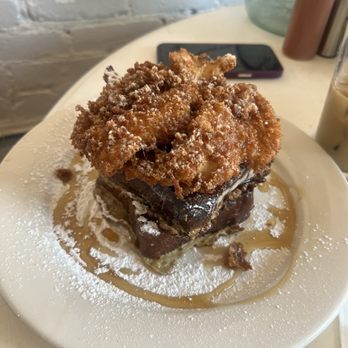 La Bouche - French Toast w/Fried Chicken - French Near Me - Hoboken, New Jersey La Bouche - French Toast w/Fried Chicken - French Near Me - Hoboken, New Jersey