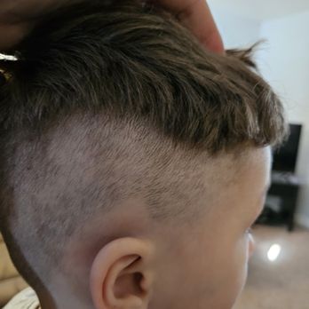 Lemon Tree - Hair Salons Near Me - New Hyde Park, New York