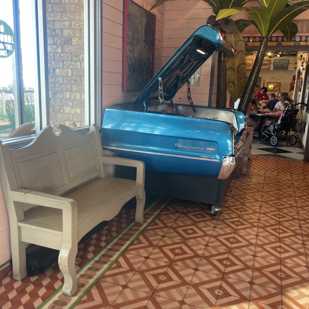 Chuy's - Waiting area - Tex-Mex Near Me - Westminster, Colorado