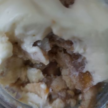 Chicago Food on the Run - Peach cobbler pudding - Comfort Food Near Me - Chicago, Illinois Chicago Food on the Run - Peach cobbler pudding - Comfort Food Near Me - Chicago, Illinois